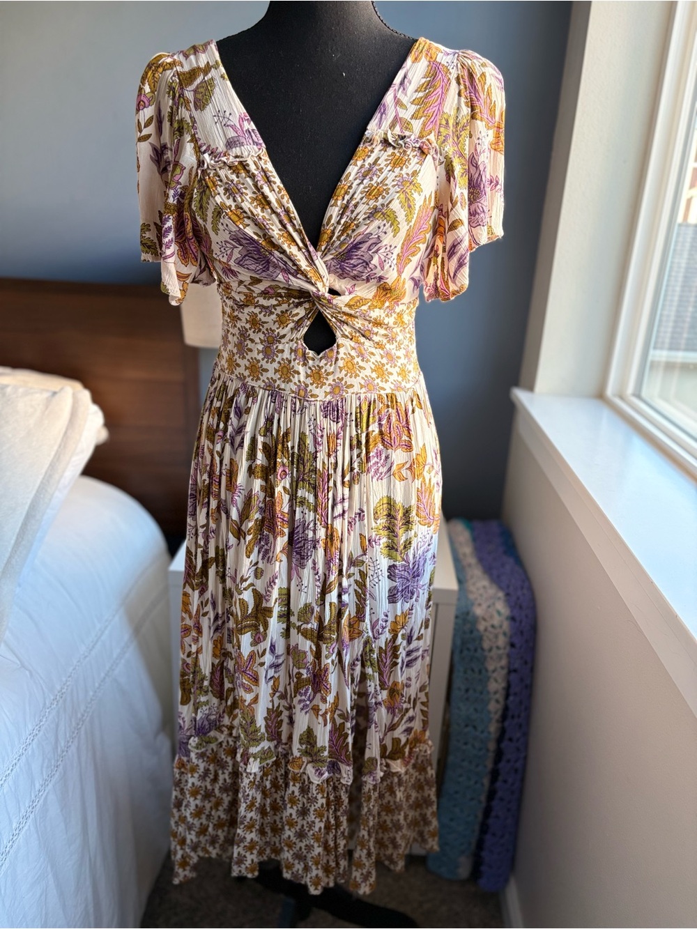 Angie Twist-Front Floral Flutter Sleeve High Low Maxi Dress - Picture 14 of 15